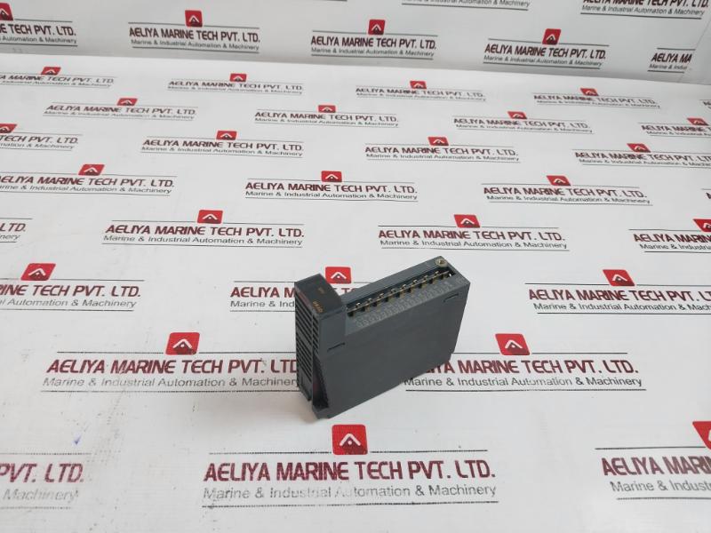 Mitsubishi Melsec-q Qy80 Output Unit 12Vdc 24Vdc 0.5A Class 2 5Vdc 0.08A
