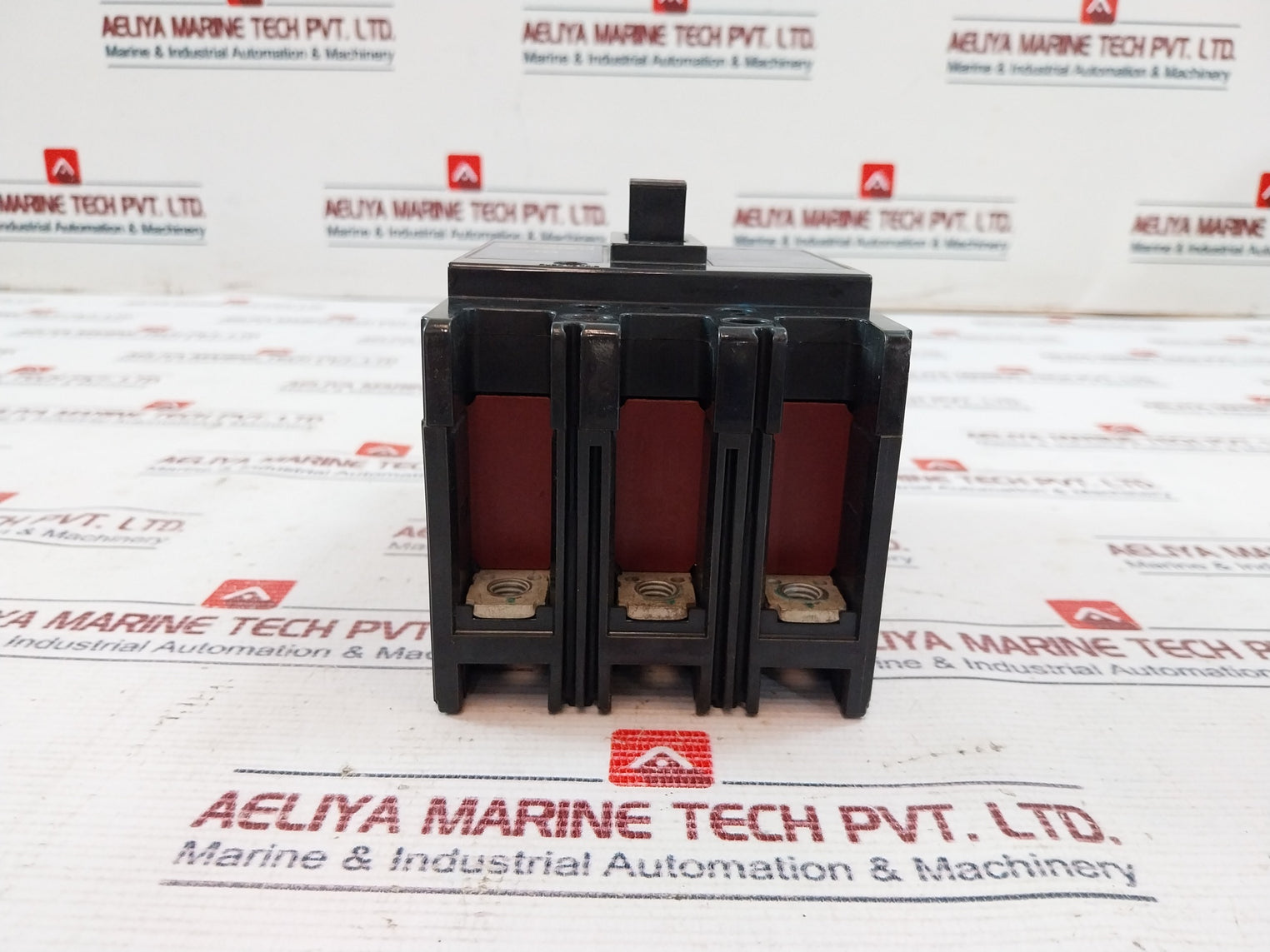 Mitsubishi Nf100-sh No-fuse Breaker 3 Pole, 30 Amp 660V Nk 86T205