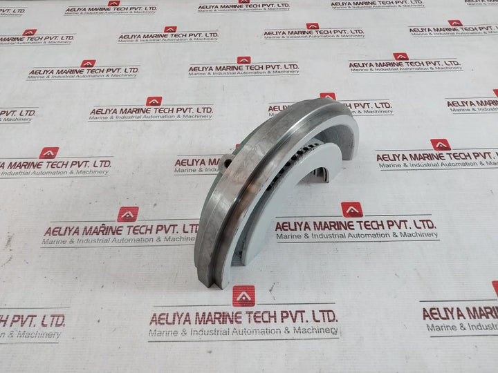 Mitsubishi Oil Deflector Set For Pinion Side N25-56K-d123-p 7D627001 D 3109