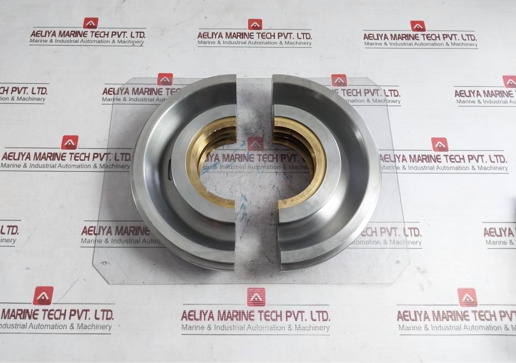 Mitsubishi Oil Deflector Set For Pinion Side N25-56K-d123-p, 7D627001