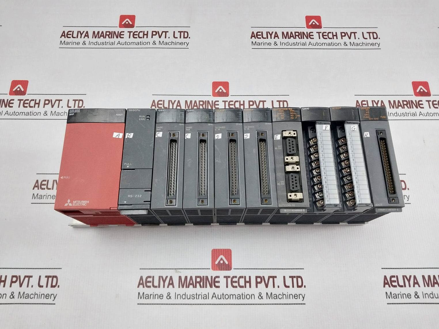 Mitsubishi Q38b Melsec-q Plc System Q00cpu Qx41 Qy41p Qd62e Base Unit 5vdc 0.07a