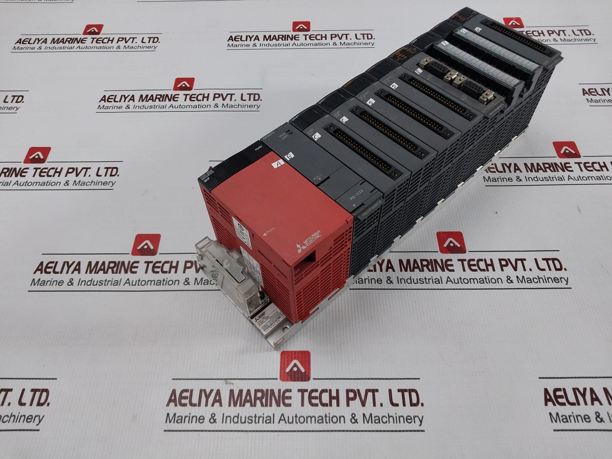 Mitsubishi Q38b Melsec-q Plc System Q00cpu Qx41 Qy41p Qd62e Base Unit 5vdc 0.07a