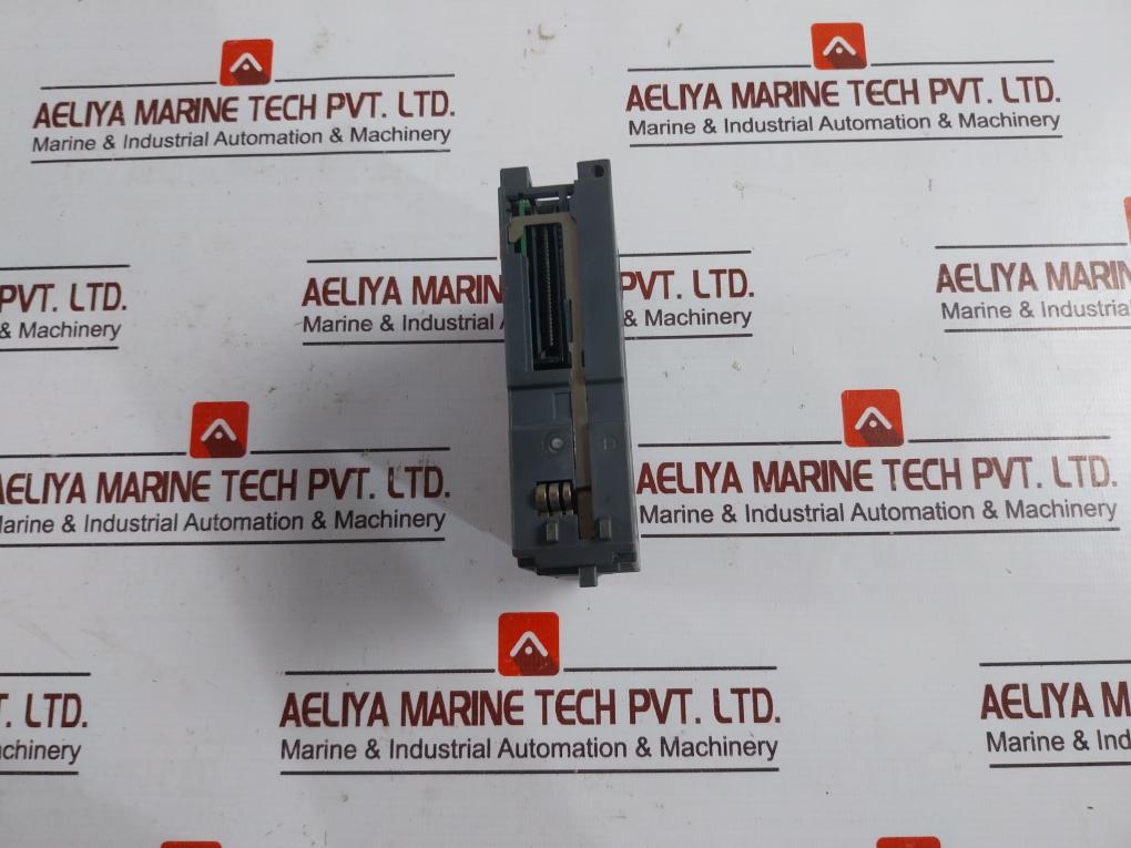 Mitsubishi Qy10 Melsec Q Series Digital Output Module 24Vdc 2A