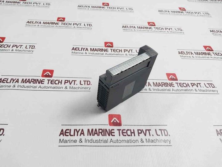 Mitsubishi Qy80 Output Unit 4.0a/common 5vdc 0.08a Class 2 Only