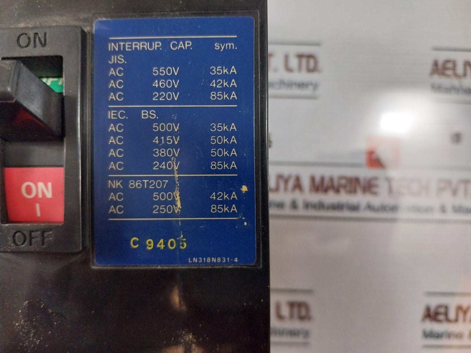 Mitsubishi Electric Nf225-sh No-fuse Breaker 150A 3-pole 660V Ac