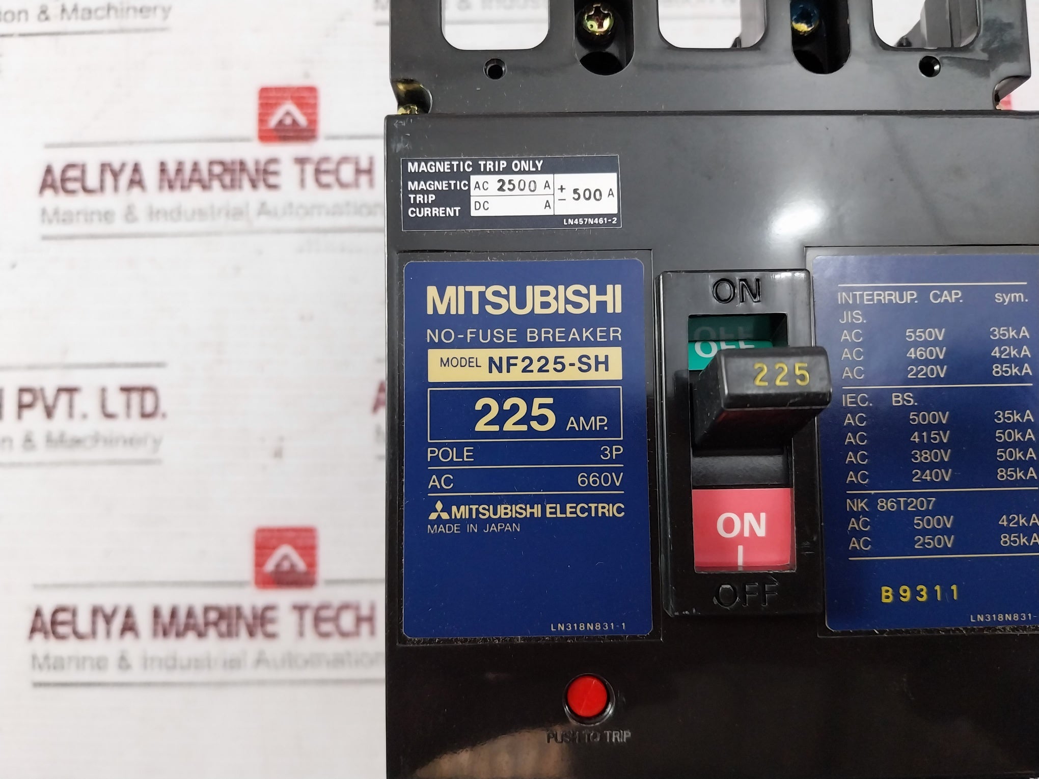 Mitsubishi Electric NF225-SH No-Fuse Breaker 3-Pole 225A 660V AC