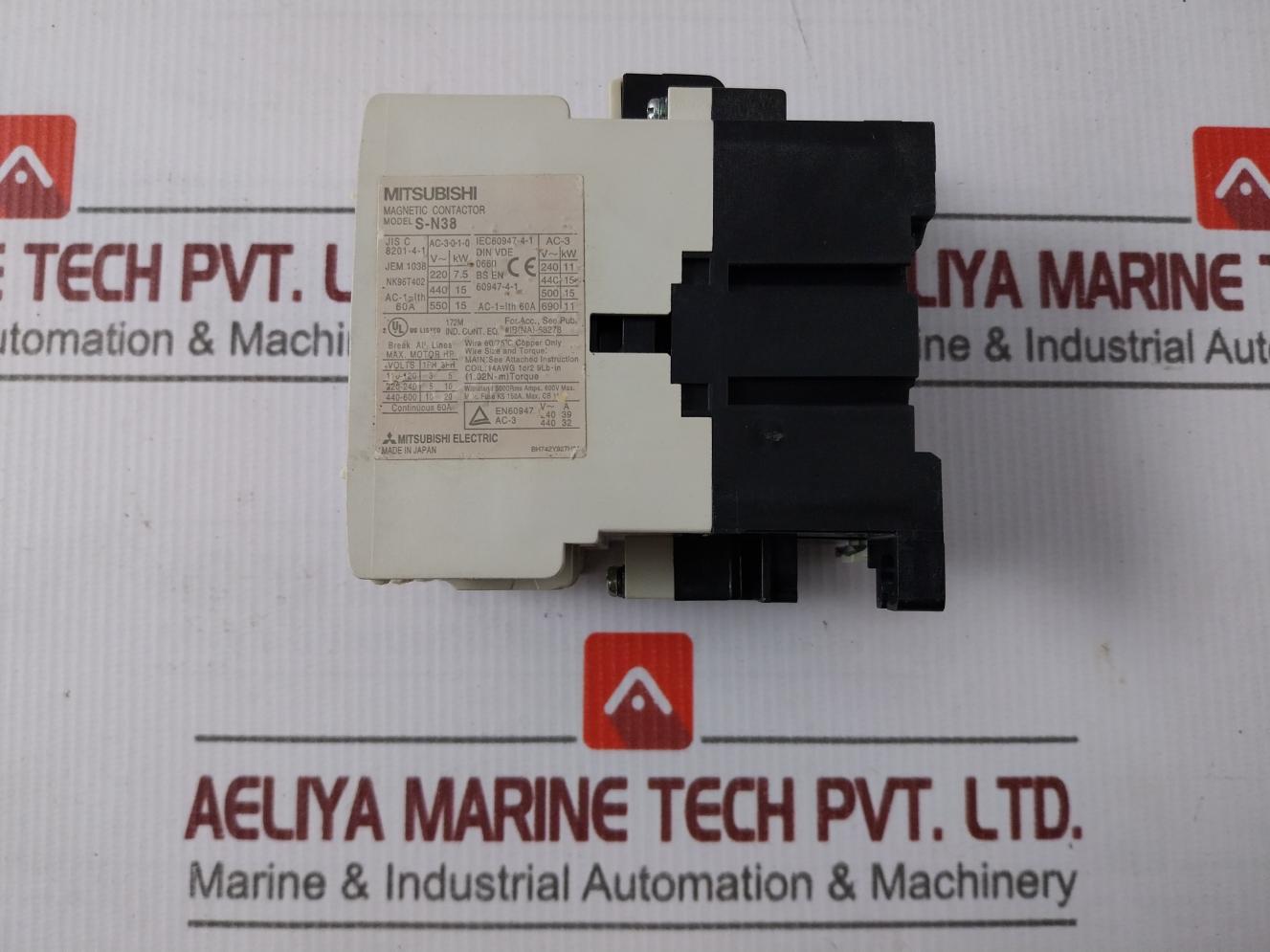 Mitsubishi S-n38 Magnetic Contactor 60A/200–220V/50-60Hz