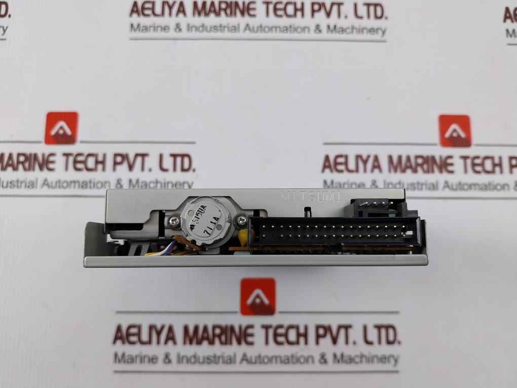 Mitsumi D353M3D-5088 Internal Floppy Disk Drive 5V 391187-001