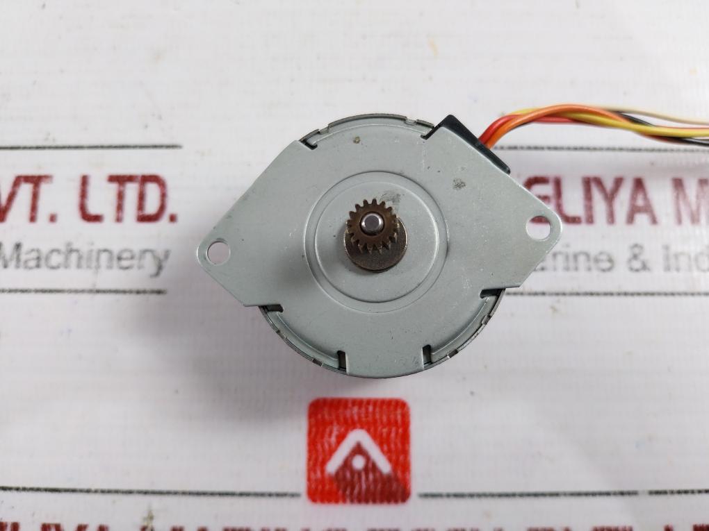Mitsumi M42sp-5 Stepping Motor, 7.5° Step, 50ω
