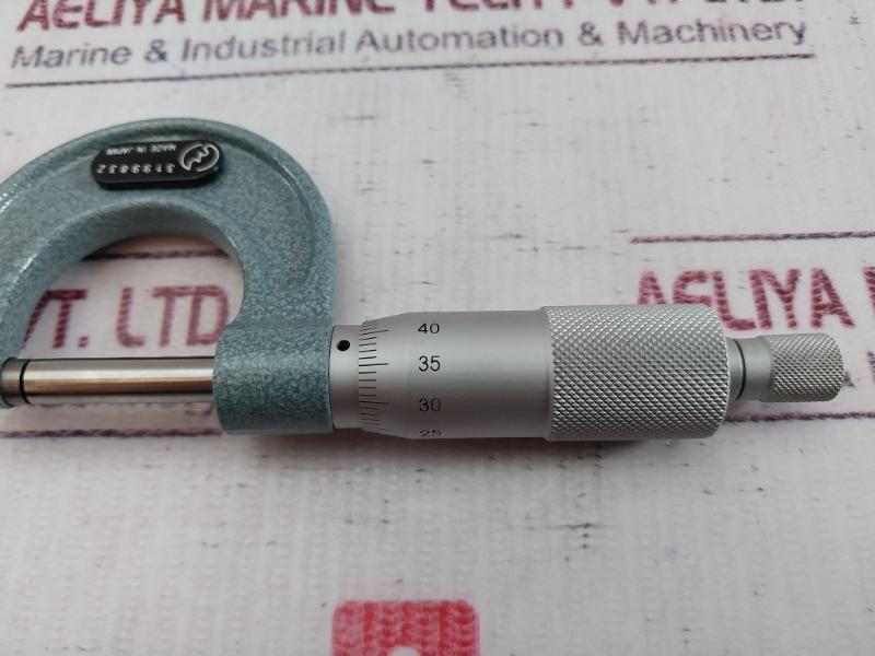 Mitutoyo 103-137 M110-25 Outside Micrometer 0-25Mm 0.01Mm