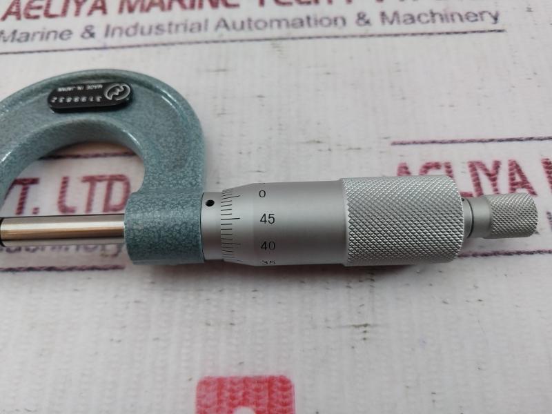 Mitutoyo 103-137 M110-25 Outside Micrometer 0-25Mm 0.01Mm