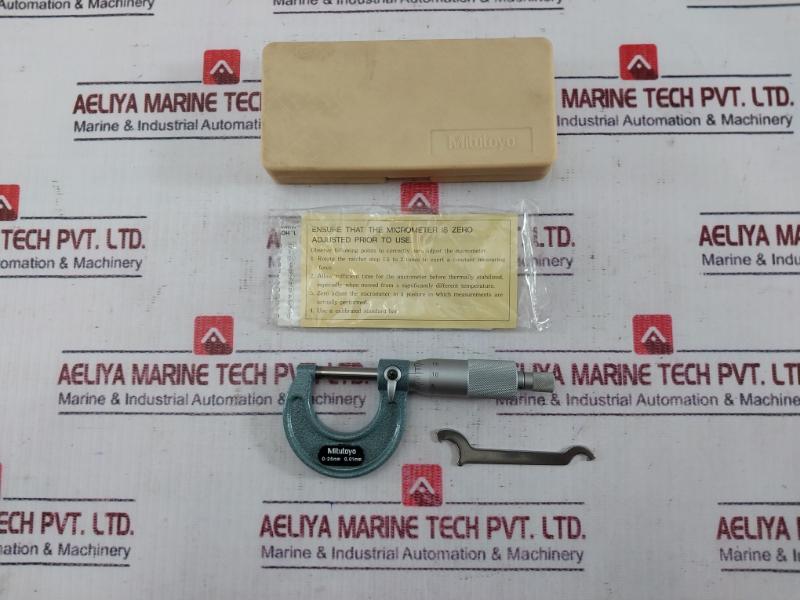 Mitutoyo 103-137 M110-25 Outside Micrometer 0-25Mm 0.01Mm