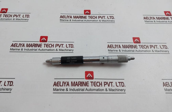 Mitutoyo 133 Rod-shaped Inside Micrometer 200-225Mm 0.01Mm