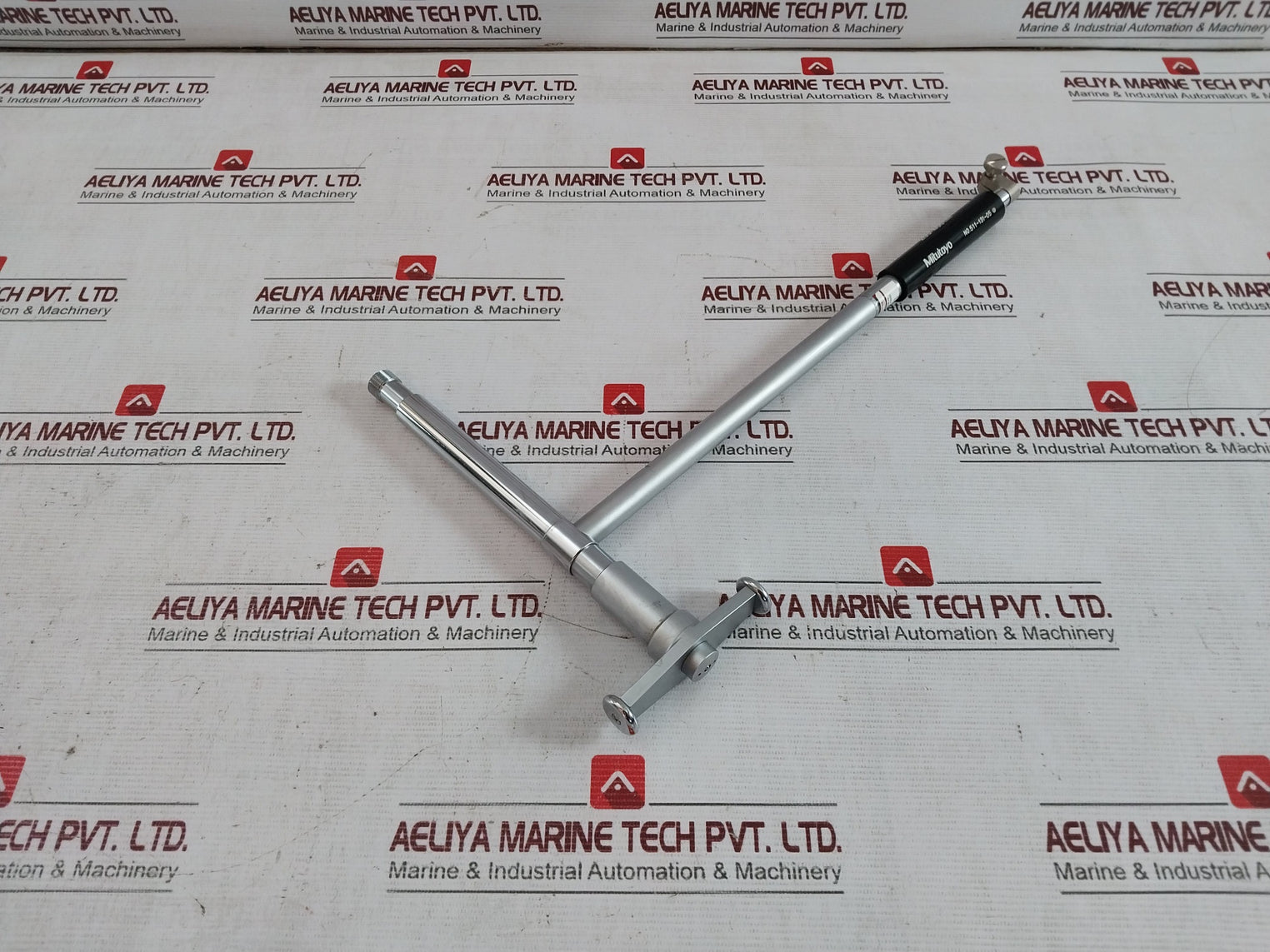 Mitutoyo 511-131-05 511 Series Bore Gage Set 250–400Mm Shockproof (Incomplete)