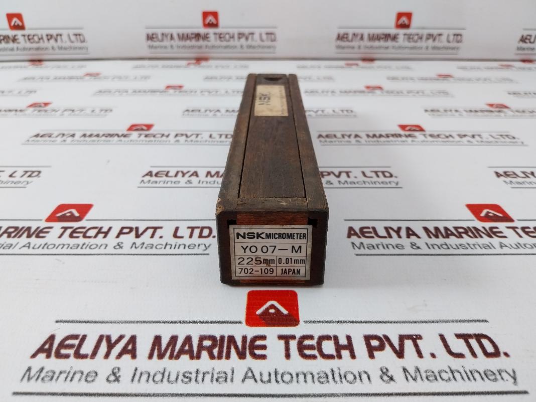 Mitutoyo Tubular Rod Inner Micrometer 200-225Mm Measuring Range