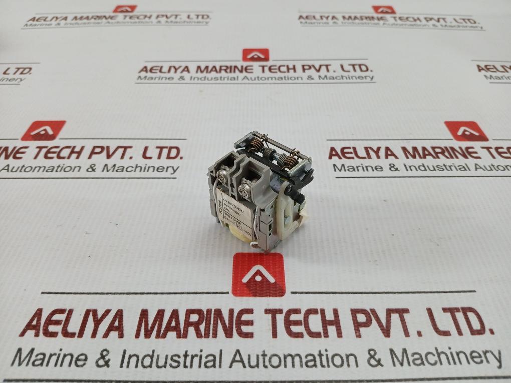 Mn Under Voltage Release Lv429407 Schneider Electric 220-240V 50/60Hz