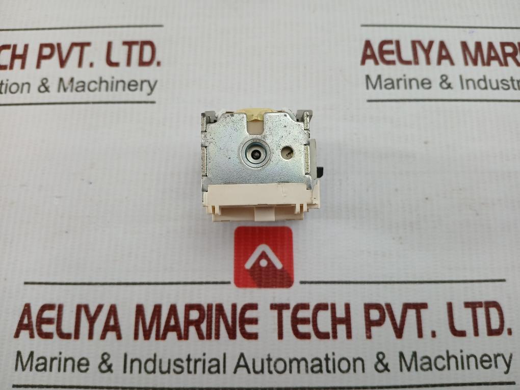 Mn Under Voltage Release Lv429407 Schneider Electric 220-240V 50/60Hz