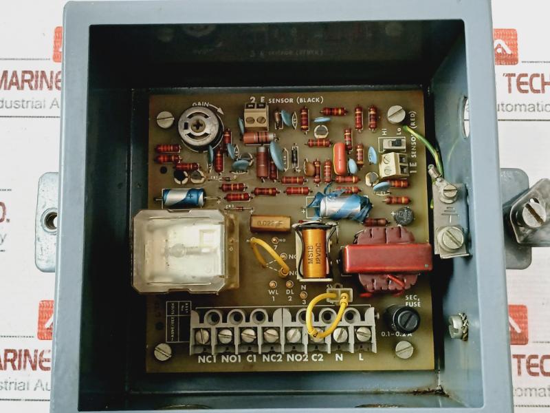 Mobrey Sensall T496cia0, 220/240vac, 6 Amp Relay