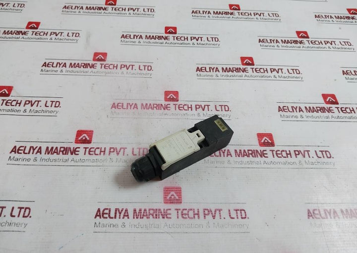 Moeller At0-02-1-zb Mechanical Interlock Switch 4000V Ip65 Iec 947/En 60 947
