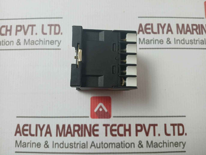 Moeller Dil Em-01 3 Pole Mini Contactor 6000V 20A 50-60Hz
