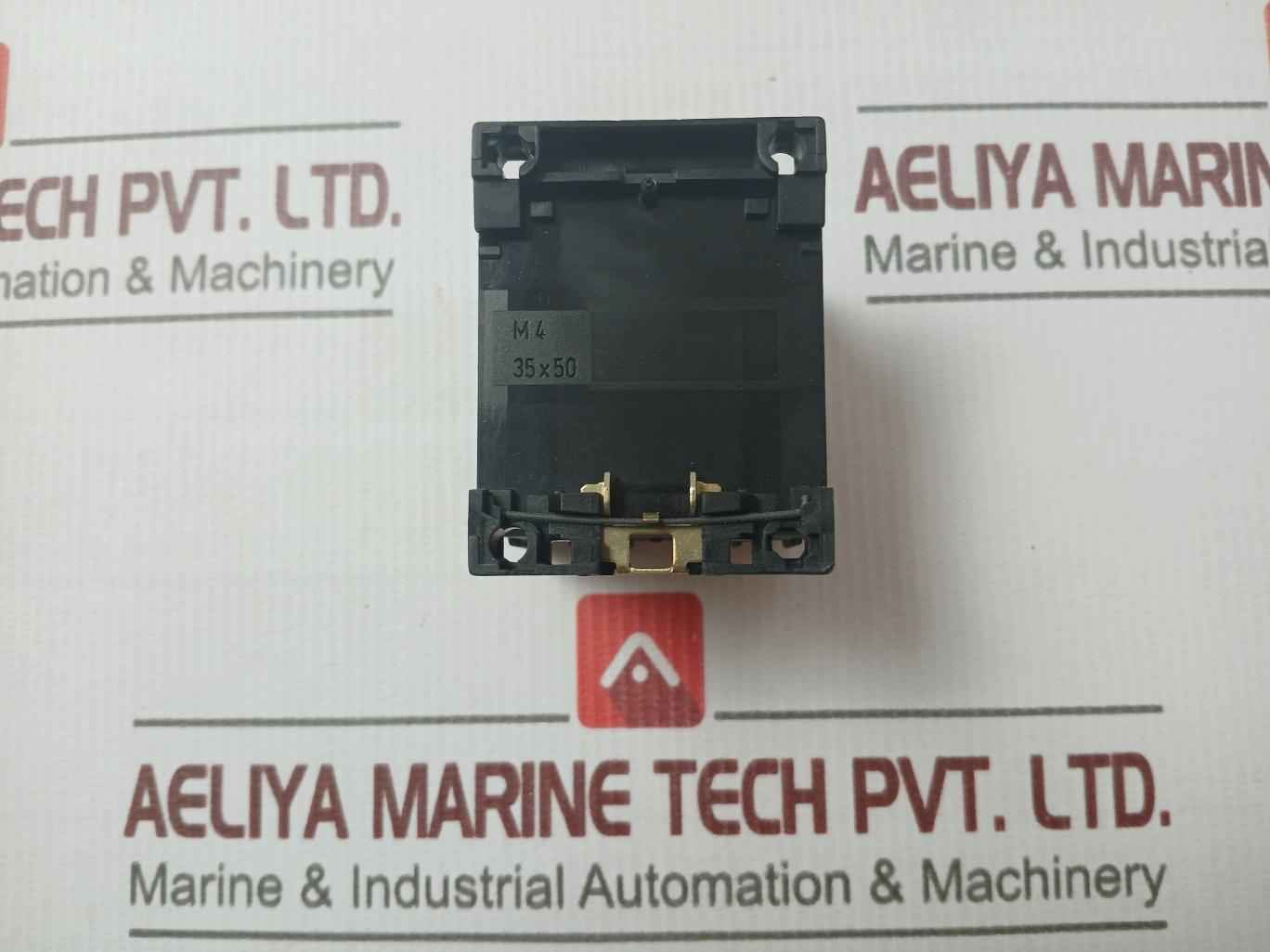 Moeller Dil Em-01 3 Pole Mini Contactor 6000V 20A 50-60Hz