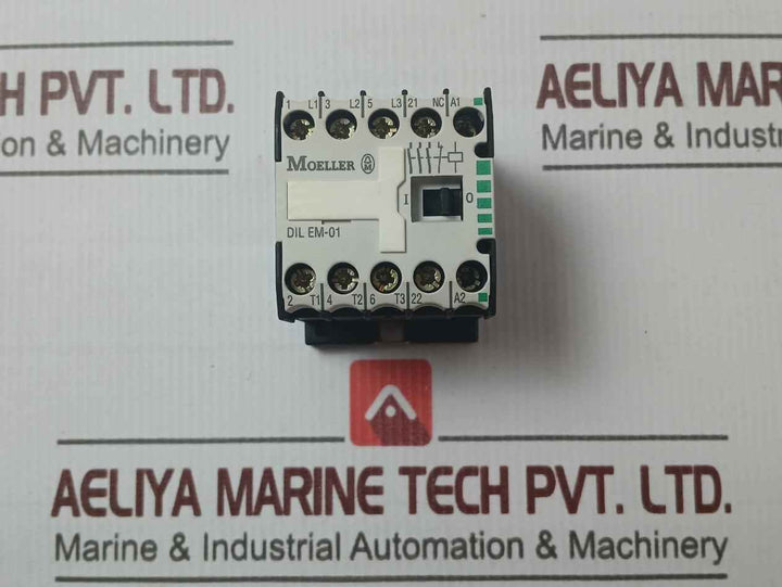 Moeller Dil Em-01 3 Pole Mini Contactor 6000V 20A 50-60Hz