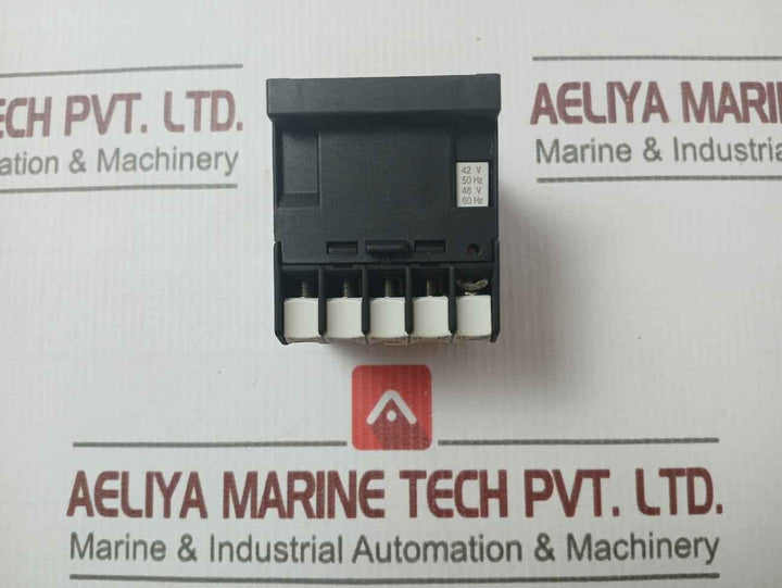 Moeller Dil Em-01 3 Pole Mini Contactor 6000V 20A 50-60Hz