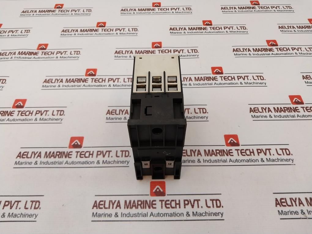 Moeller Dil M(C)50 3 Pole Contactor 24V 50/60Hz