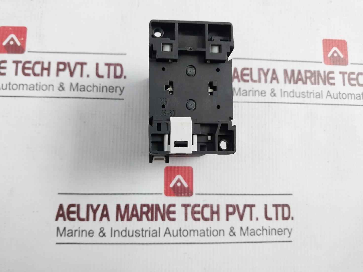 Moeller Dil R 40 Contactor Relay A600 P300/110V/50-60Hz-z