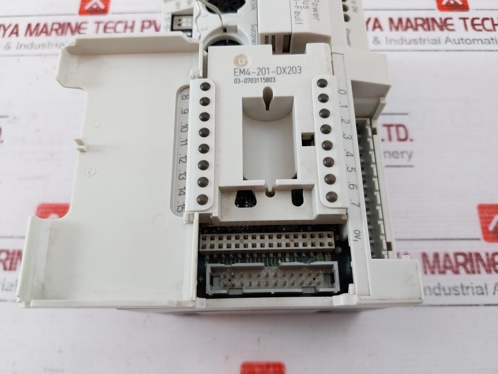 Moeller Em4-201-dx2 Remote Expansion Module 24vdc 6ma 0.2ms
