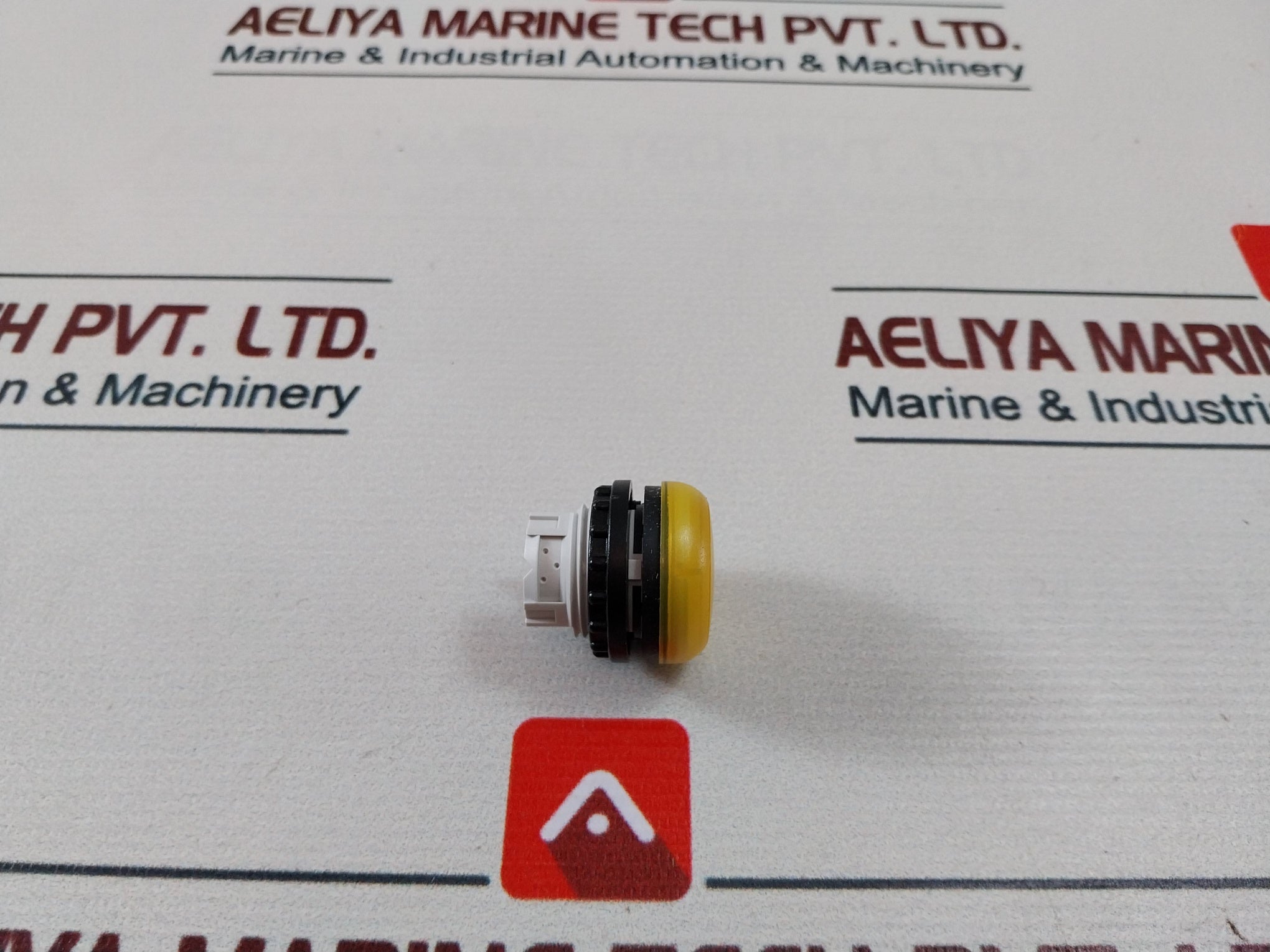 Moeller M22-led230-w Push Button Round Yellow Pilot Light