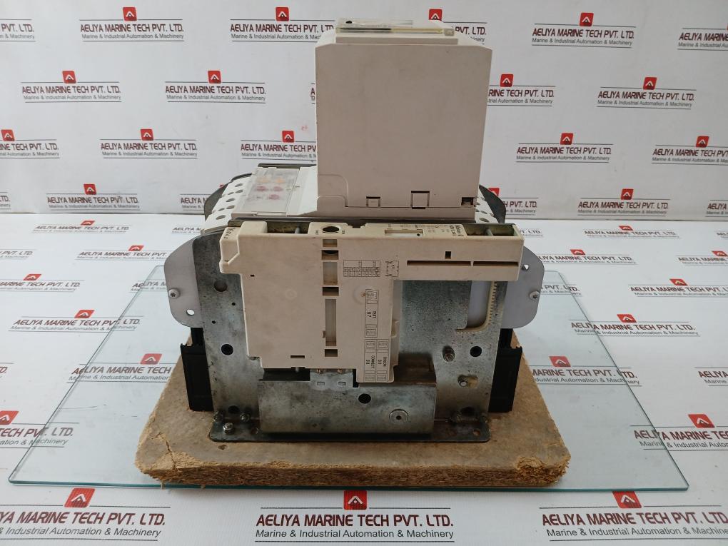 Nzm 3-xr Remote Operator Circuit Breaker 208-240Vac 350Va Moeller