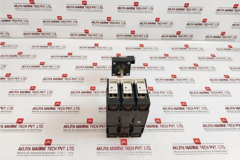 Moeller Nzm7-63 Circuit Breaker 63a, 690v Ac 50/60hz