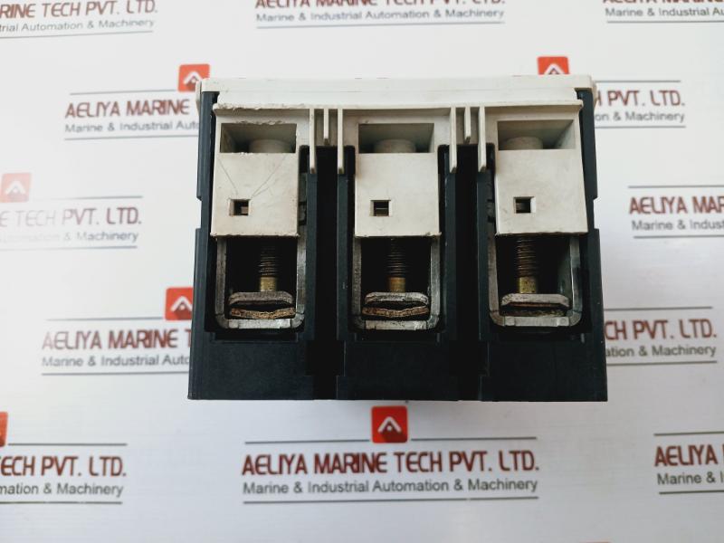 Moeller P7-160 Circuit Breaker 160A 690Vac 50/60Hz Iec 947 En 60947