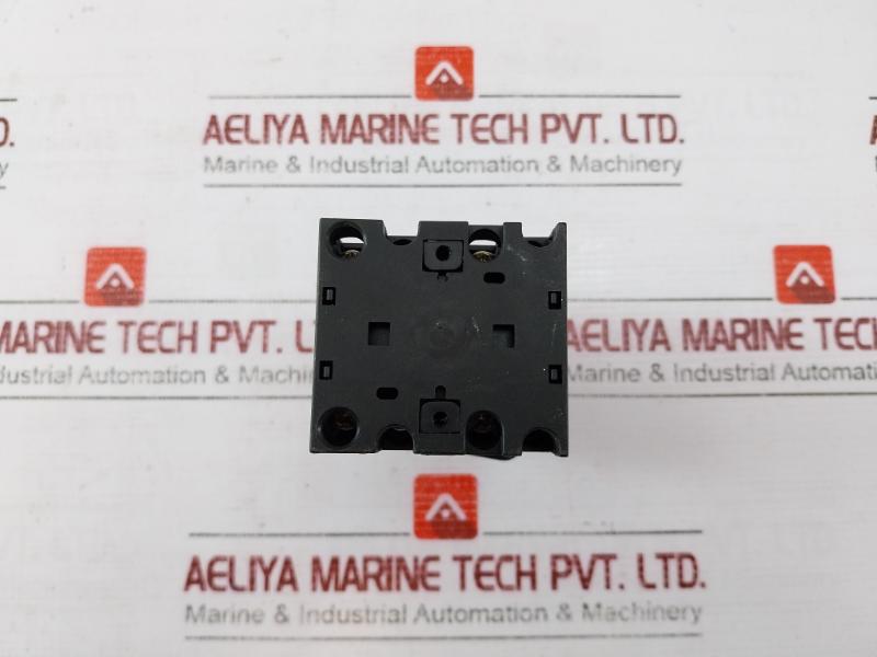 Moeller T0-2-8211 Changeover Switch 380V 16A 14A 600V Ac