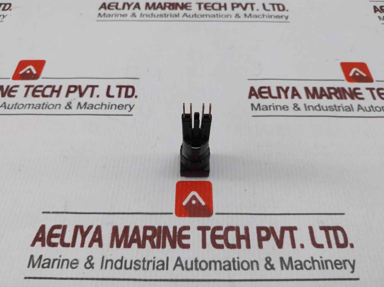 Moeller Vde 0660 Pilot Lamp Yellow 250v 1w