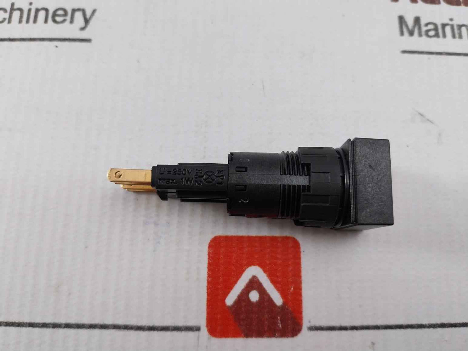 Moeller Vde 0660 Pilot Lamp Yellow 250v 1w