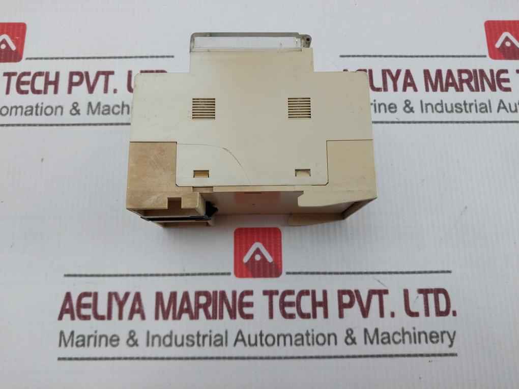 Moeller Su-gq/1W-ta Timer Switch 220-240V-/45-60Hz 100-160V R150H Used