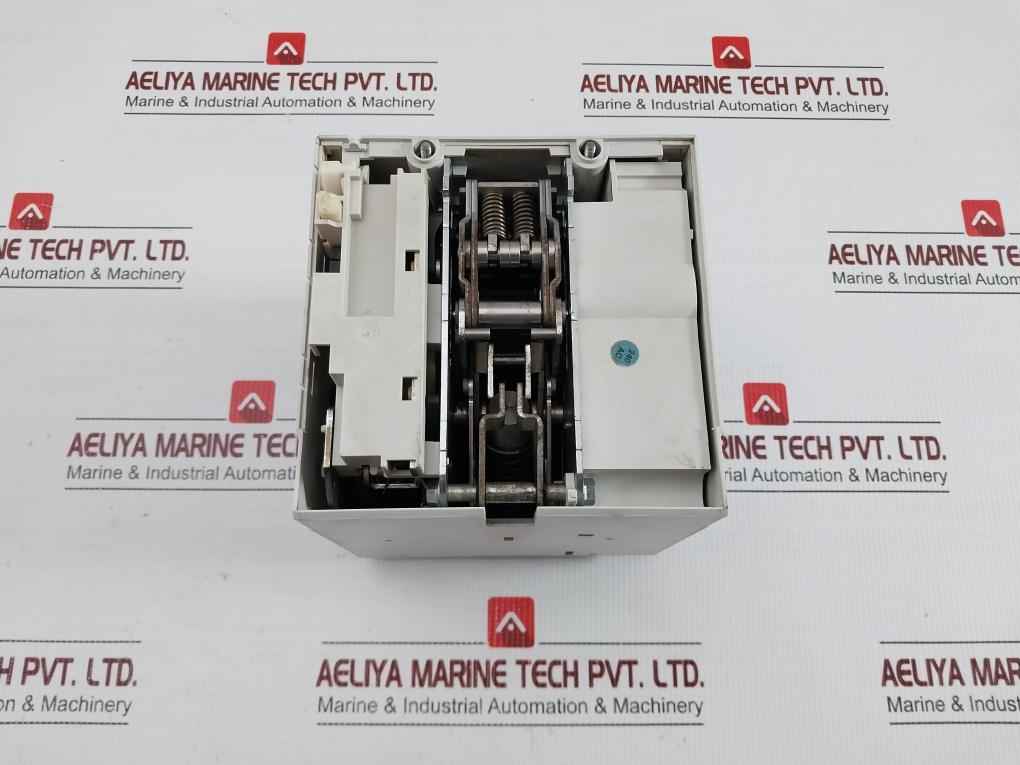 Molded Case Circuit Breaker Nzm 3-xr Moeller 208-240Vac