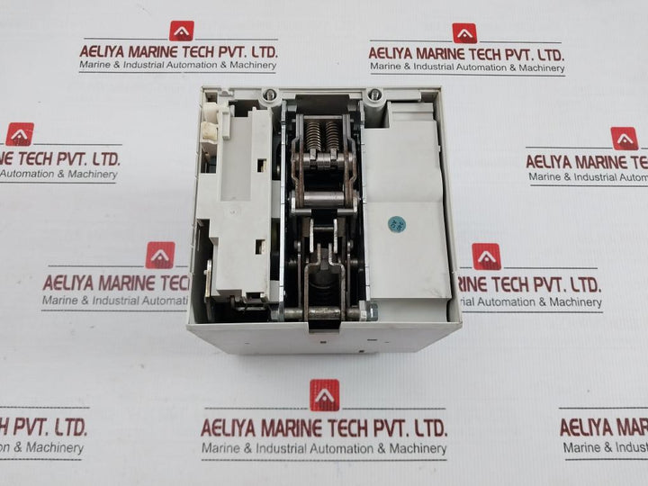 Molded Case Circuit Breaker Nzm 3-xr Moeller 208-240Vac