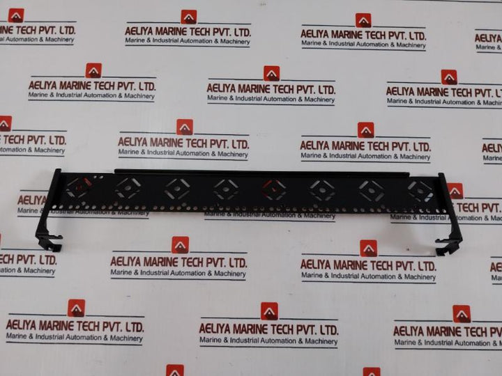 Molex Pid-00141-i 1U 24-port Cat 6 Patch Panel With Cable Management 568A/B