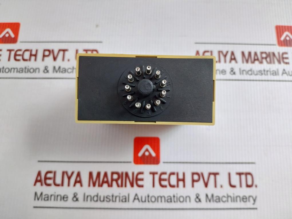 Monitoring Relay Xp10-1-1-230-005 C-mac 241-280V