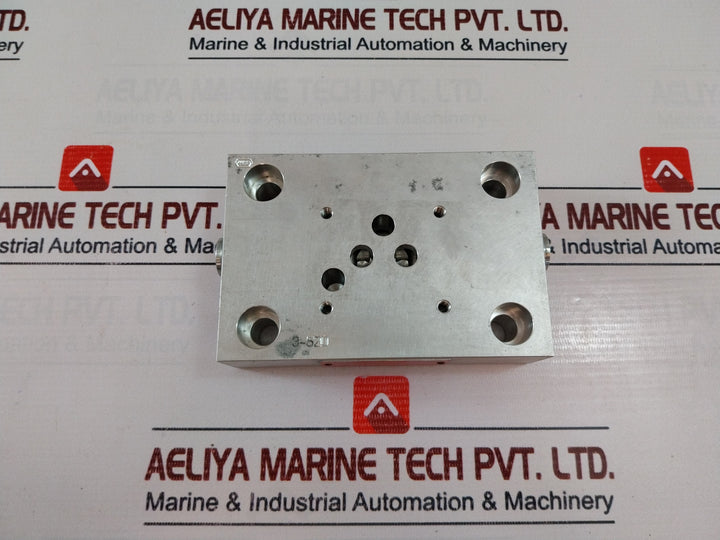 Moog B67425-001 Intermediate Plate