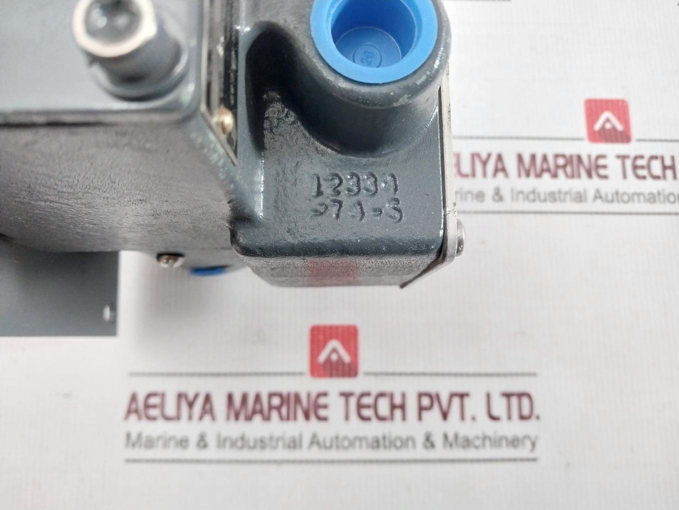 Moore 77-16 I/P Transducer