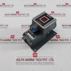 Moore 77-16 I/P Transducer
