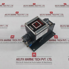 Moore 77-16 I/P Transducer