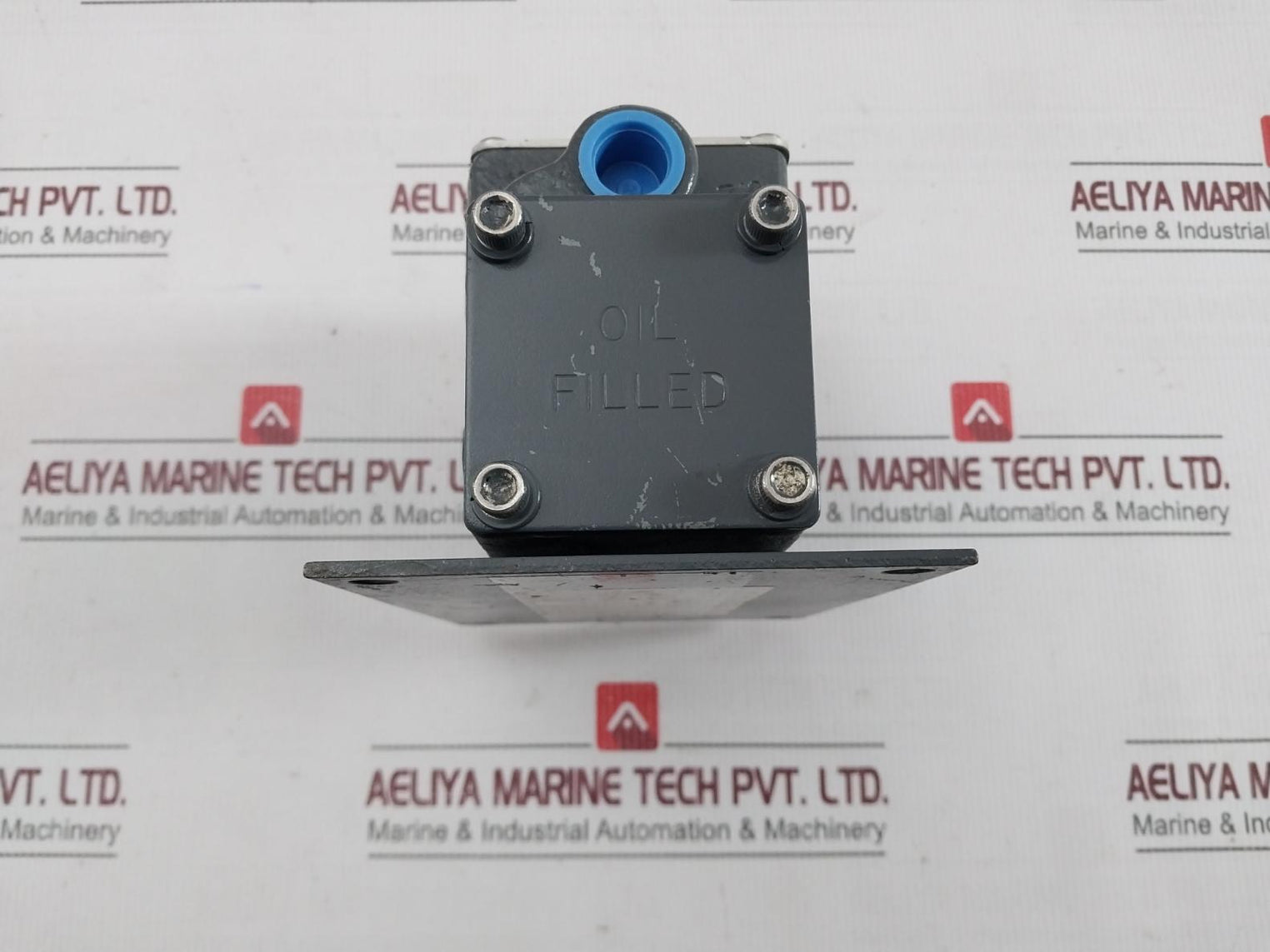 Moore 77-16 I/P Transducer