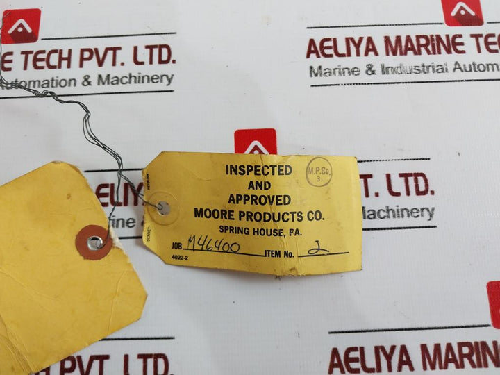 Moore Products 33A Nullmatic Thermometer Temperature Transmitter
