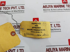 Moore Products 33A Nullmatic Thermometer Temperature Transmitter