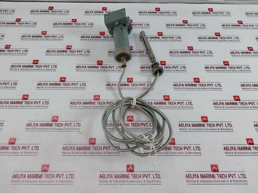 Moore M1 14033-as5 Temperature Transmitter Nullmatic 33A